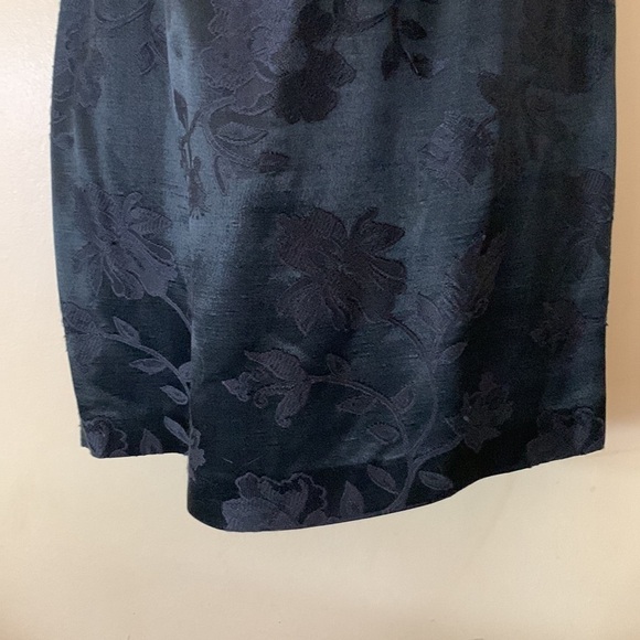 Moda International black brocade sheath dress size 2 - Picture 3 of 10